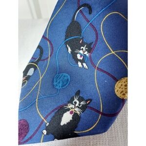 HSUS Humane Society Cat Yarn Mens Silk Tie Necktie Blue Classic Novelty USA 57"L